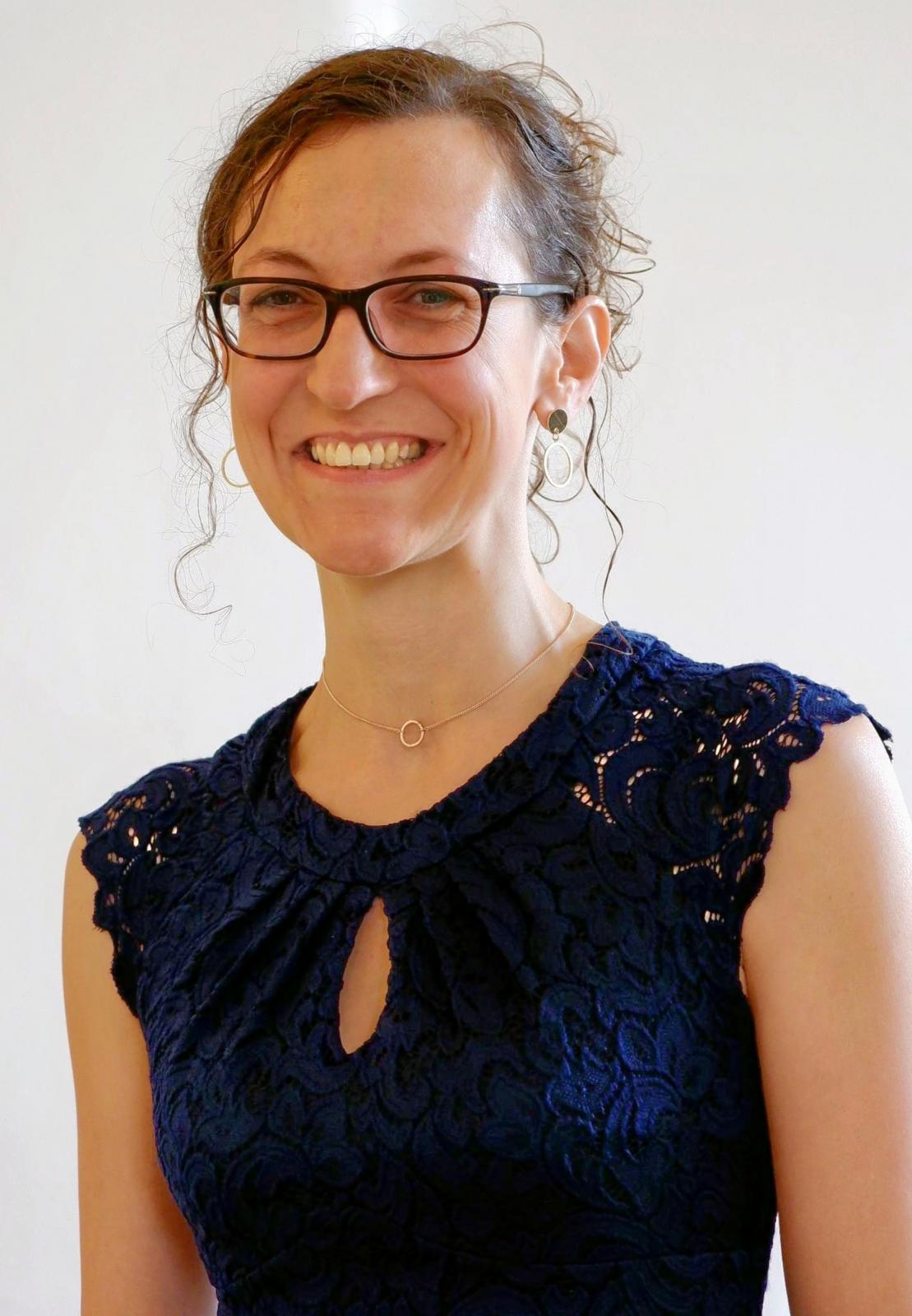 Dieses Bild zeigt Frau Katja Stiegler.